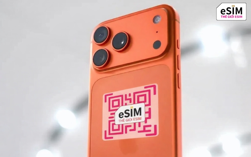 Sở hữu eSIM 17 Pro Max giúp bạn phá đảo Bangkok cực mượt với data quét mã QR.